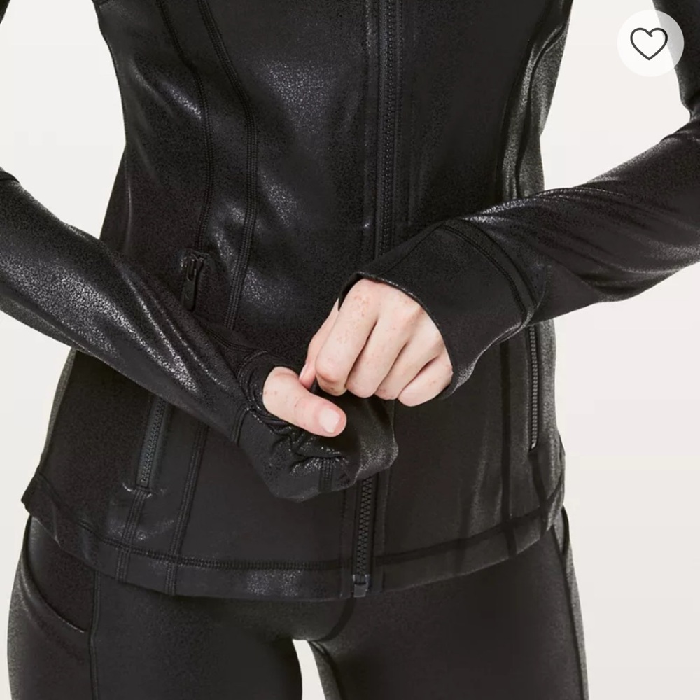 RARE jacket Lululemon define foil Black Activewear Like New - Picture 3 of 6